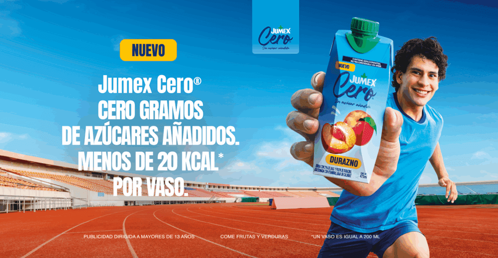 Anuncio de Jumex Cero con un hombre corriendo en un estadio, sosteniendo un empaque de Jumex Cero sabor durazno. El texto promociona que es sin azúcar añadida y bajo en calorías.